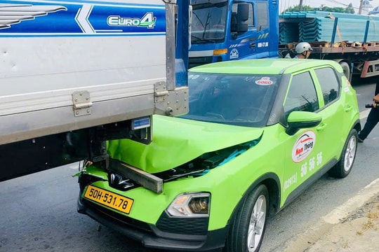 Cướp taxi ở TP.HCM rồi chạy qua Long An