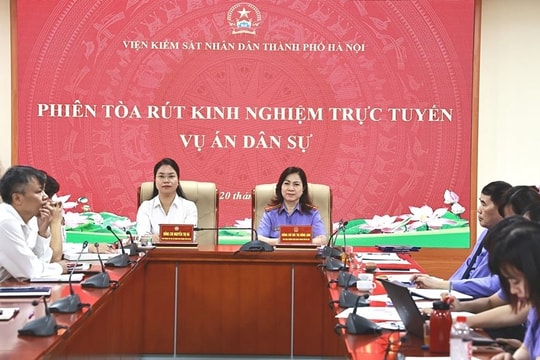 TAND TP Hà Nội phối hợp tổ chức phiên tòa rút kinh nghiệm trực tuyến vụ án dân sự