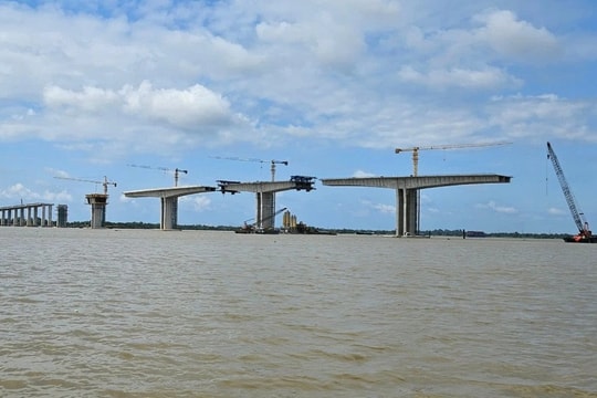 Cầu Nhơn Trạch trên đường Vành đai 3 - TP.HCM hợp long trước Tết Nguyên đán 2025