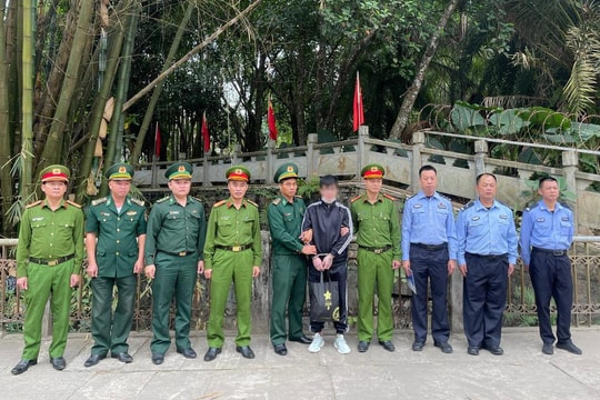 Hà Giang tiếp nhận đối tượng truy nã do Trung Quốc trao trả