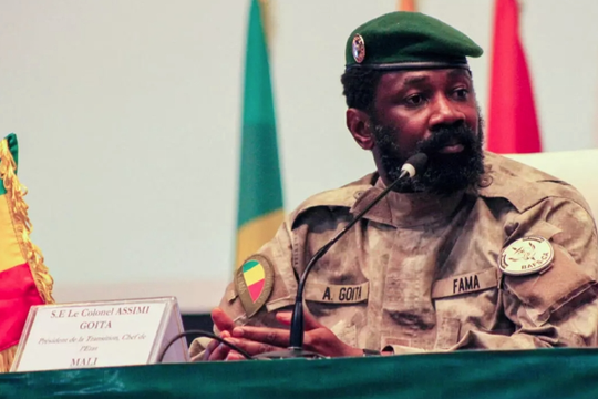 Mali cách chức Thủ tướng, giải tán Chính phủ