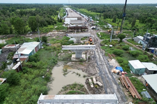 400 ngày đêm 'dọc ngang thông suốt' hoàn thành Vành đai 3 TP.HCM
