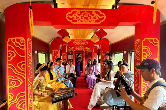 Hành trình 'Kết nối di sản miền Trung' được vinh danh