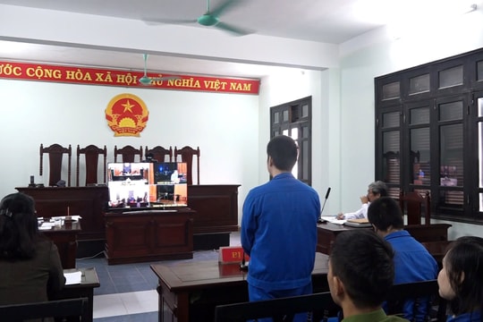 Không chấp nhận kháng cáo của bị hại trong vụ án tham ô tài sản