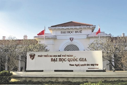 Một trưởng phòng nghiên cứu khoa học ở Huế đạo văn luận án tiến sĩ