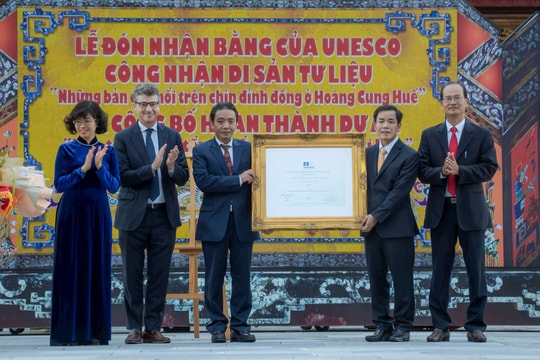 Lễ đón nhận Bằng công nhận di sản tư liệu khu vực châu Á - Thái Bình Dương của UNESCO