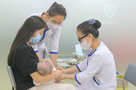 Bảo đảm chỉ tiêu tiêm chủng vắc xin uốn ván - bạch hầu năm 2024 đạt từ 90% trở lên