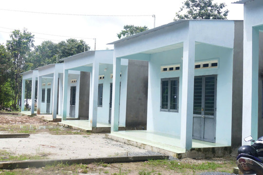 Điểm dân cư liền kề chốt dân quân biên giới: Giữ vững biên cương Tổ quốc