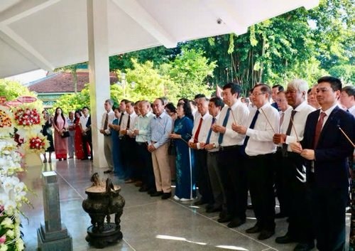 Trang trọng lễ giỗ lần thứ 95 cụ Phó bảng Nguyễn Sinh Sắc