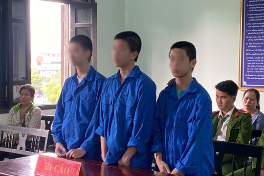 Nhóm thanh thiếu niên cướp tài sản lĩnh án