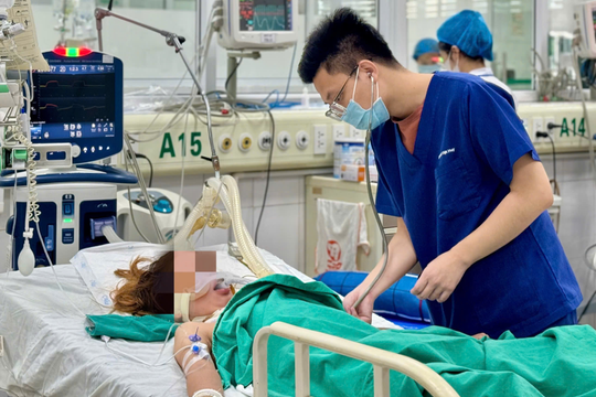 Nguy kịch vì bị mò đốt ở vùng kín