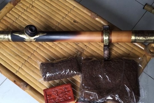 Dùng điếu cày đánh người vì mâu thuẫn tại quán bia