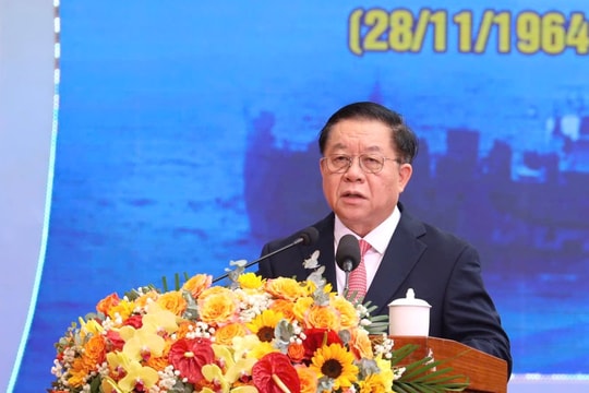 Kỷ niệm 60 năm ngày Tàu Không số đầu tiên cập Bến Vũng Rô