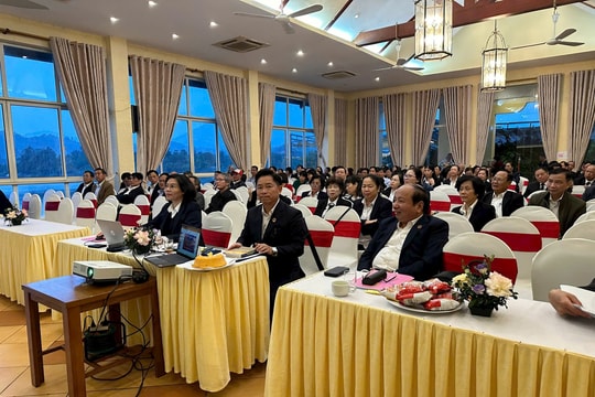 TAND TP. Hà Nội: Tiếp tục nâng cao trình độ, năng lực của hội thẩm nhân dân