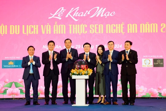 Khai mạc Lễ hội Du lịch và Ẩm thực Sen năm 2024