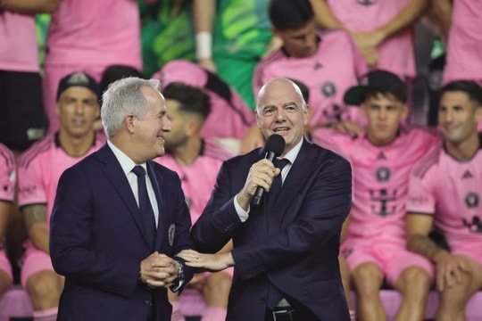 FIFA gây tranh cãi vì những "đặc quyền" cho đội của Messi