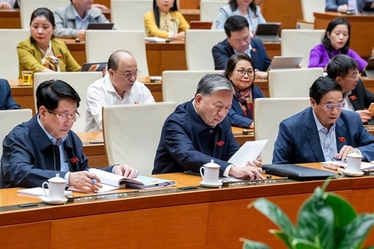 Quốc hội chính thức thông qua Luật Tư pháp người chưa thành niên