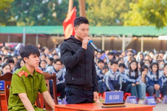 Phiên tòa giả định tại trường học góp phần xây dựng lối sống đẹp trong thanh thiếu niên