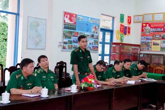 BĐBP Sóc Trăng đối thoại dân chủ với cán bộ, chiến sĩ các đơn vị cơ sở