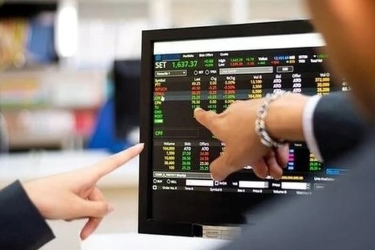 VN-Index giảm nhẹ, khối ngoại tiếp đà bán ròng