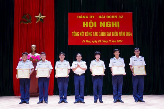 Hải đoàn 42 tổng kết công tác Cảnh sát biển năm 2024