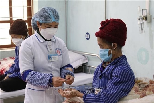 Nhân viên y tế công lập có thể hưởng mức phụ cấp tới 70%?