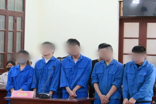 Xét xử nhóm đối tượng mua bán ma túy, cưỡng đoạt tài sản