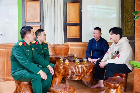 Những lá đơn tình nguyện nhập ngũ mong được cống hiến của tuổi trẻ