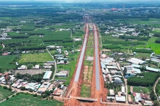 72 hộ dân Long Thành bốc thăm nhận đất tái định cư dự án cao tốc Biên Hòa - Vũng Tàu