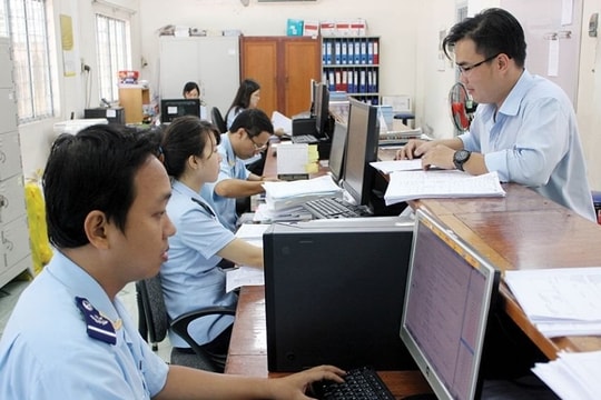 Ngành Hải quan báo tin vui, thu ngân sách ngành sẽ sớm cán mốc 375.000 tỷ đồng