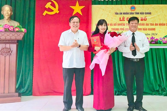 Bổ nhiệm Chánh án TAND thành phố Ngã Bảy