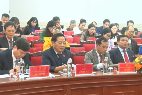 Kon Tum: Khai mạc Kỳ họp thứ 8, HĐND tỉnh khóa XII