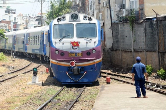 Ngành Đường sắt tổ chức chạy thêm 11 chuyến tàu dịp Tết Ất Tỵ 2025