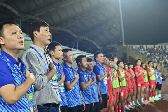 AFF Cup 2024: HLV Kim Sang Sik và kỳ vọng phục hưng ĐT Việt Nam