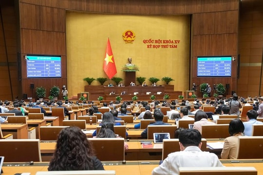 Công bố các Nghị quyết của Quốc hội liên quan đến công tác nhân sự