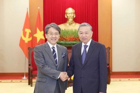 Tổng Bí thư Tô Lâm tiếp Chủ tịch Hội đồng quản trị Ngân hàng hợp tác quốc tế Nhật Bản