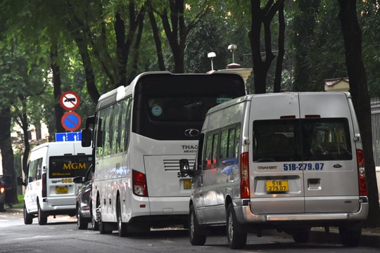 20% xe ô tô dừng, đỗ sai quy định tập trung ở quận 1, quận 3 (TP.HCM)