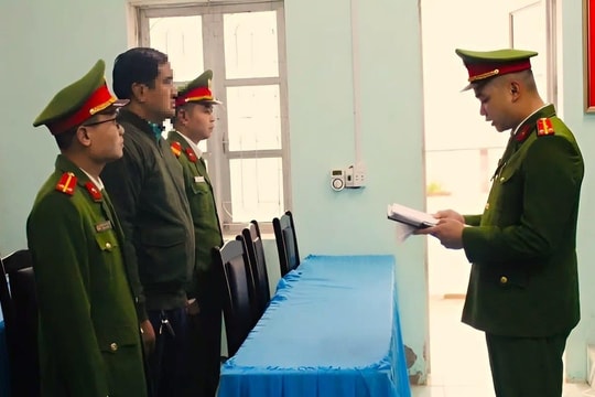 Hà Giang: Khởi tố Chủ tịch UBND thị trấn Cốc Pài