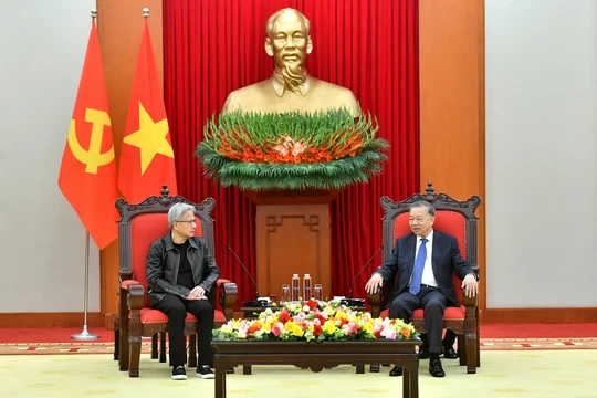 Tổng Bí thư Tô Lâm tiếp Nhà sáng lập kiêm Giám đốc điều hành Tập đoàn NVIDIA Jensen Huang