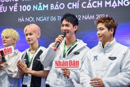 Dàn "Anh trai Say Hi" tìm hiểu về báo chí cách mạng Việt Nam