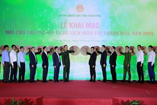 Hàng trăm sản phẩm đặc trưng hội tụ tại Hội chợ Thương mại và Du lịch miền Tây Thanh Hóa