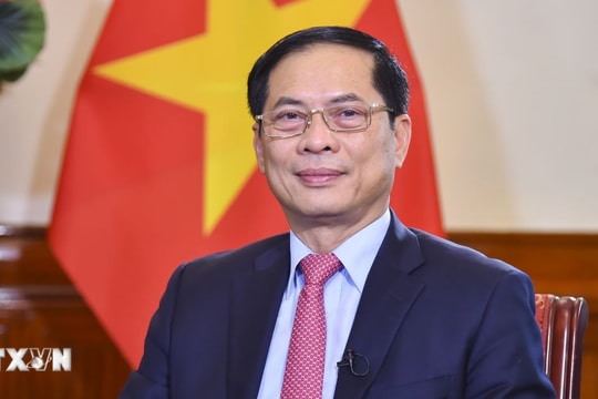 Đưa quan hệ hữu nghị và hợp tác Việt Nam-Trung Quốc ngày càng đi vào chiều sâu