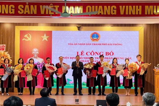 TAND TP. Hải Phòng trao quyết định bổ nhiệm Thẩm phán