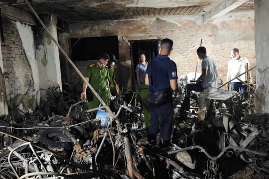 Nhiều cựu cán bộ bị truy tố liên quan vụ cháy chung cư mini khiến 56 người tử vong