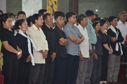 Lễ viếng 12 liệt sĩ hy sinh khi tham gia diễn tập