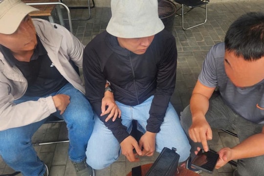 Đà Nẵng: Bắt nhóm đối tượng giả mạo công an, bắt giữ người trái phép rồi cướp tài sản