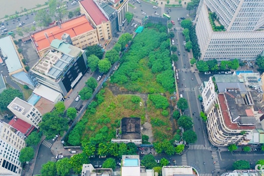 Cận cảnh các khu đất vàng chuẩn bị được hồi sinh ở TP.HCM