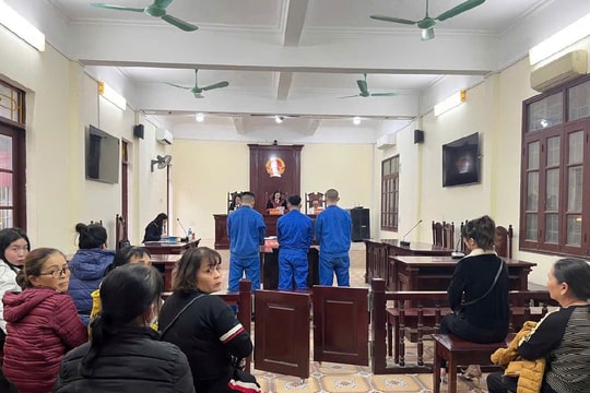 Bạn đến nhà chơi rồi rủ bạn cùng sử dụng ma tuý