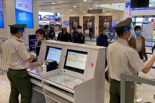 Nợ thuế 120 ngày từ 10 triệu đồng có thể bị tạm hoãn xuất cảnh?