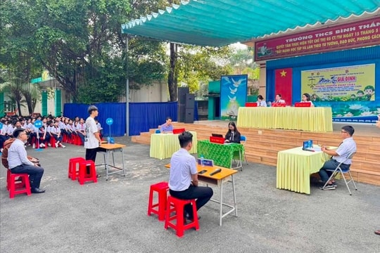 TAND TP. Dĩ An tổ chức phiên tòa giả định, phòng chống bạo lực học đường